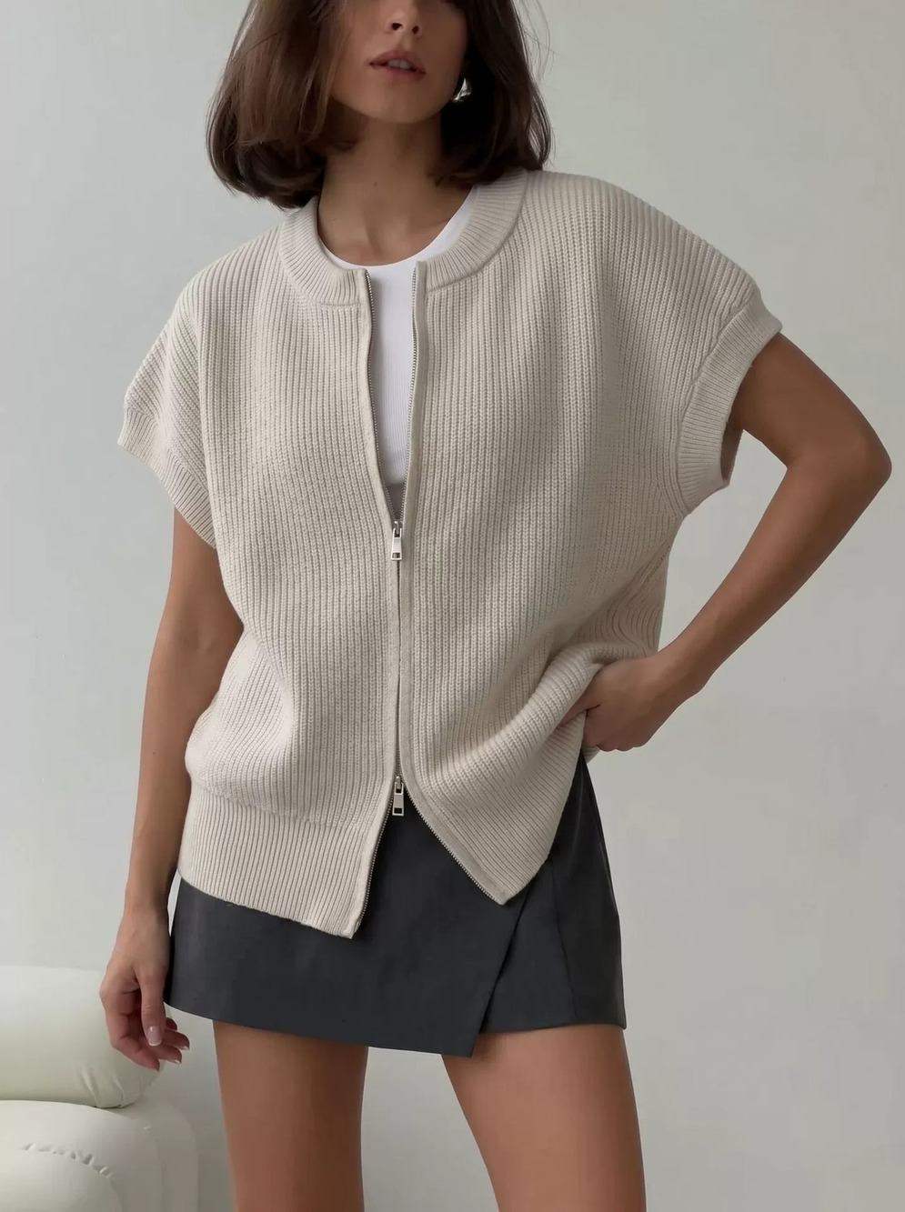 Zara Loose Fit Zip Knit Vest Spring Autumn